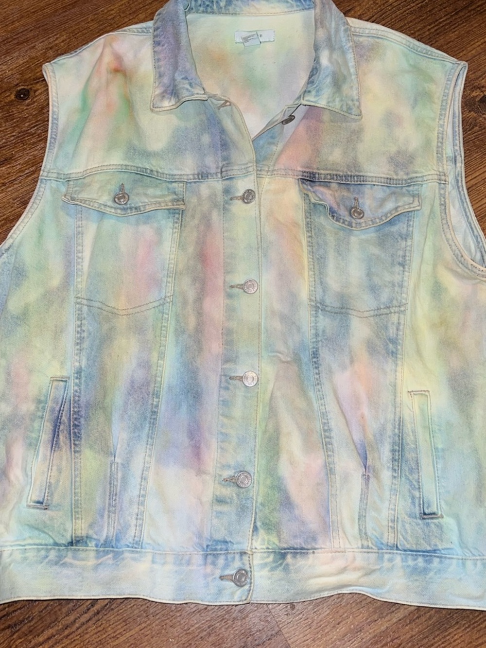 Forever 21 Pastel Blue, Green Tie-Dye Denim Sleeveless Button Up Vest Size M - Picture 2 of 5